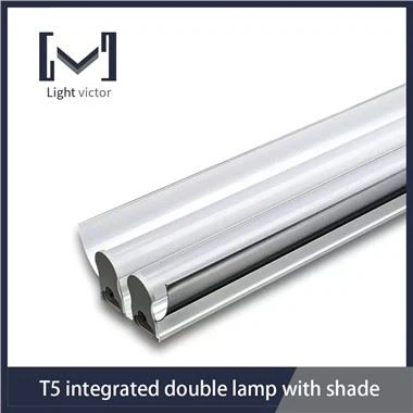 LED T5 المتكاملة مزدوجة أنبوب ضوء مع عاكس